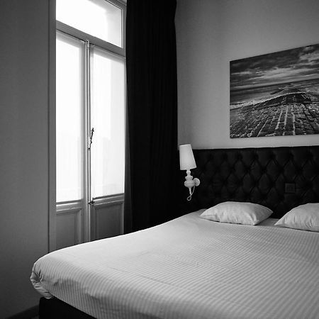 Hotel Le Parisien Остенде Екстериор снимка
