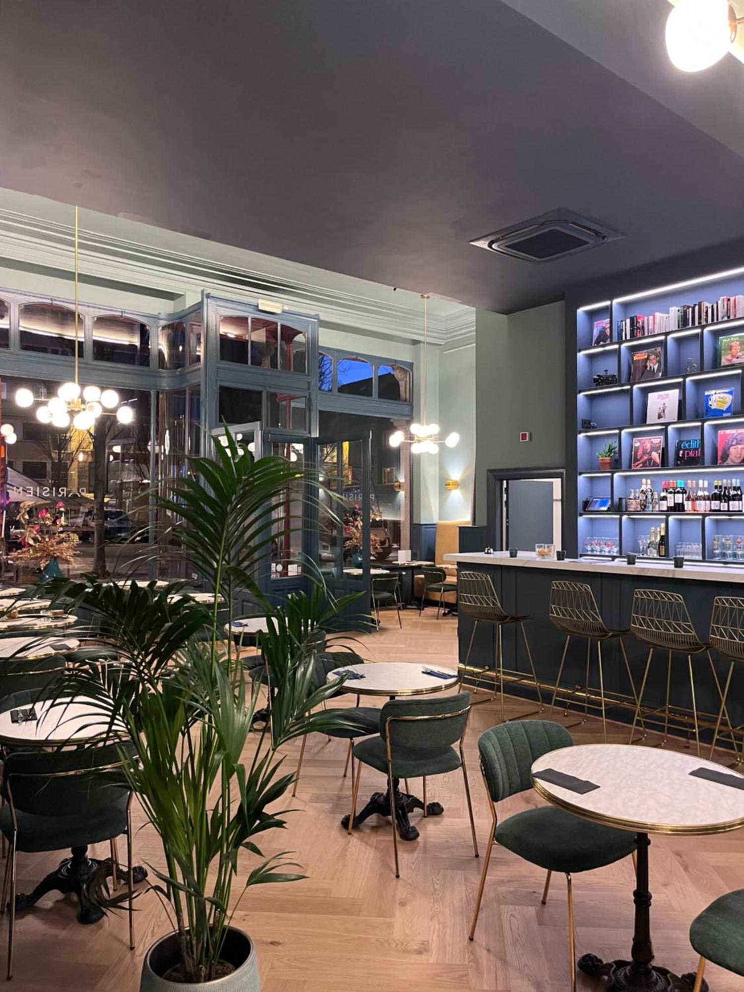 Hotel Le Parisien Остенде Екстериор снимка